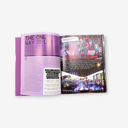5 Seconds Of Summer - Live And Loud 2015 Hardback Book