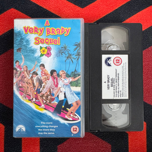A Very Brady Sequel VHS Video (1996) VHR4462