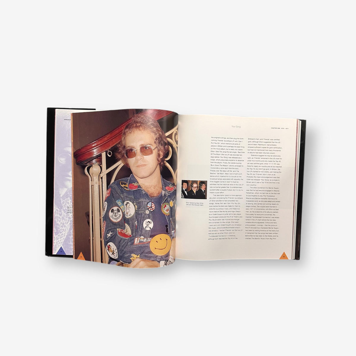 Elton John - 25 Years In The Charts - 1995 Hardback Book (John Tobler)